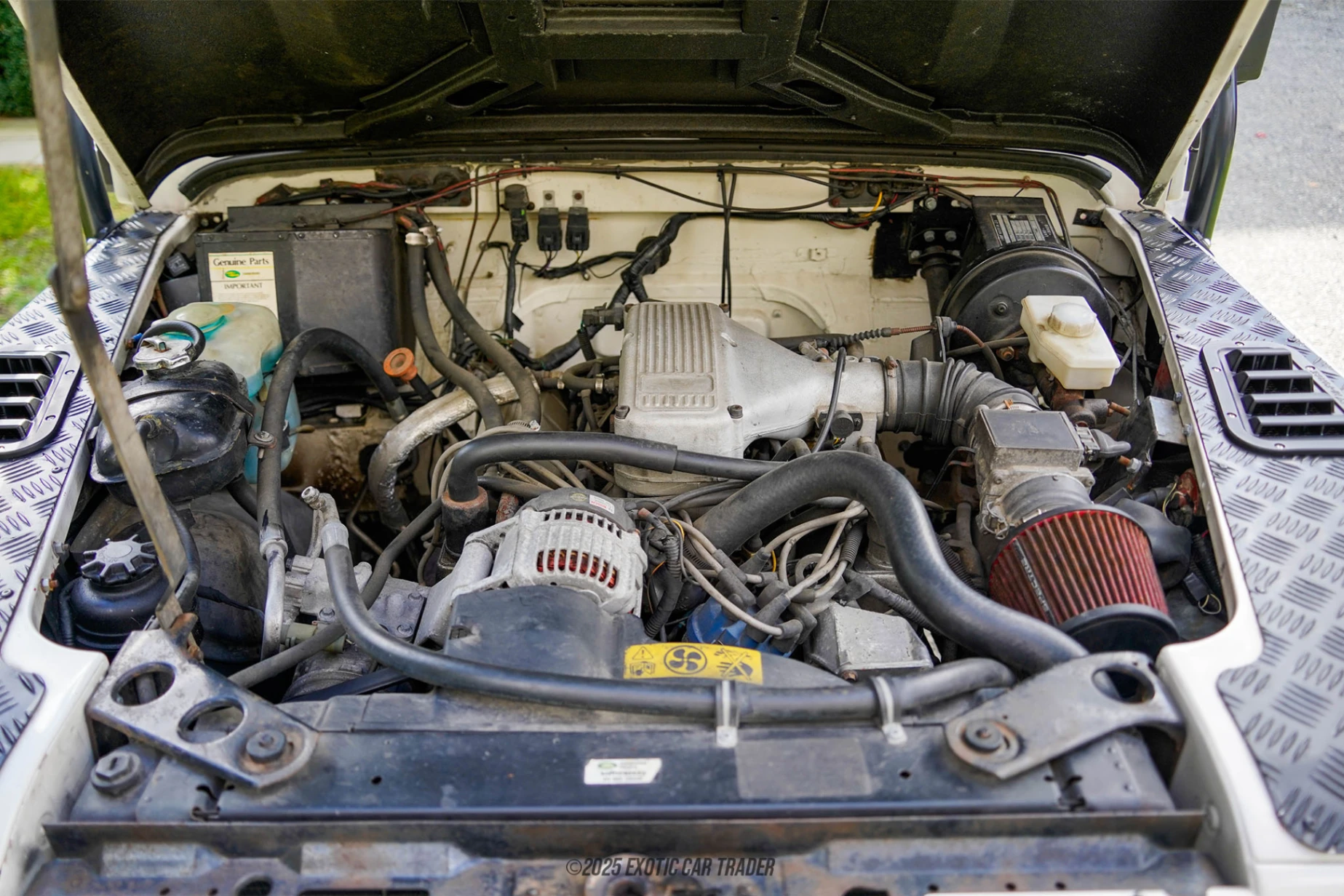 1986 Land Rover Defender 110 - Engine Photo