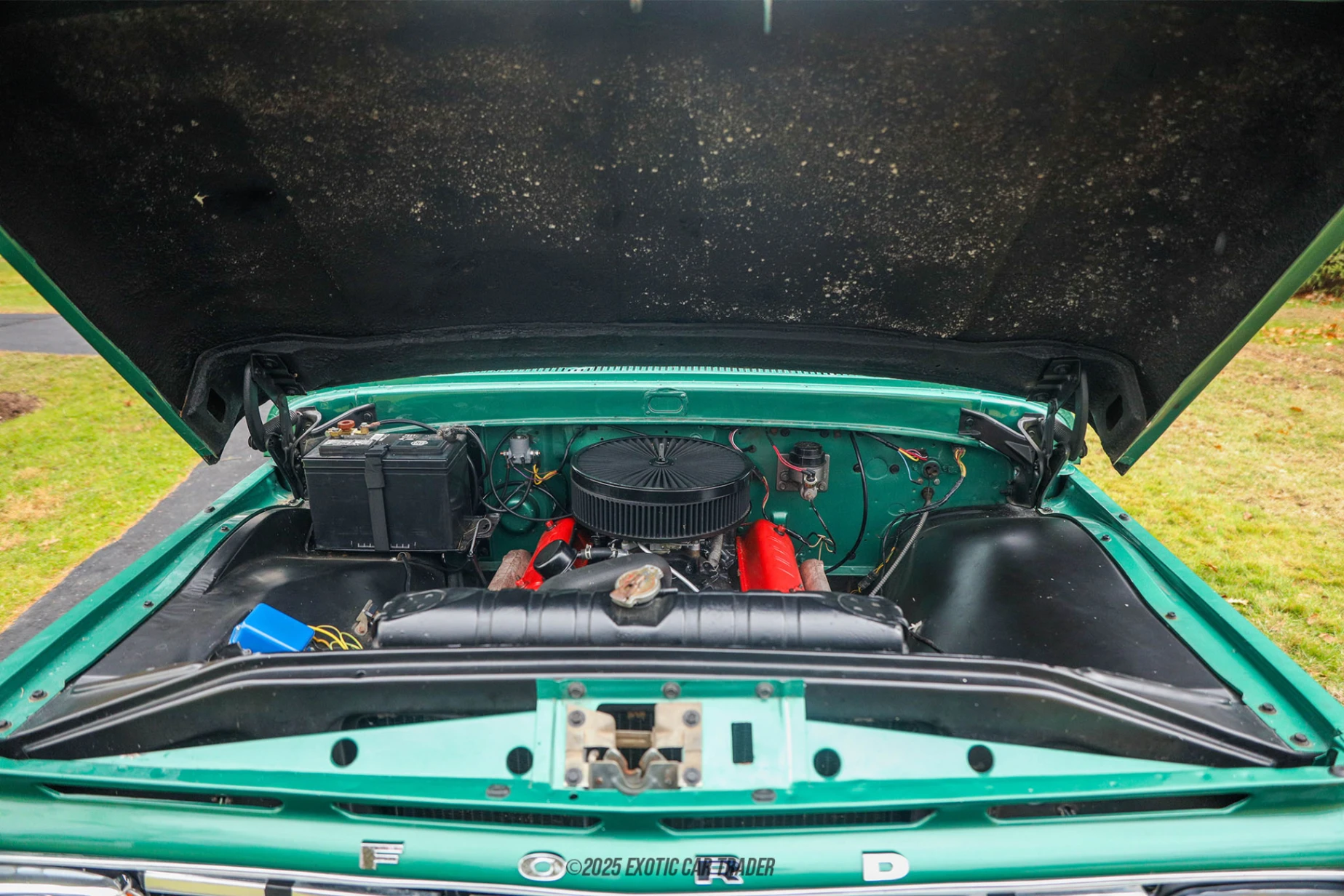 1963 Ford F-100 - Engine Photo
