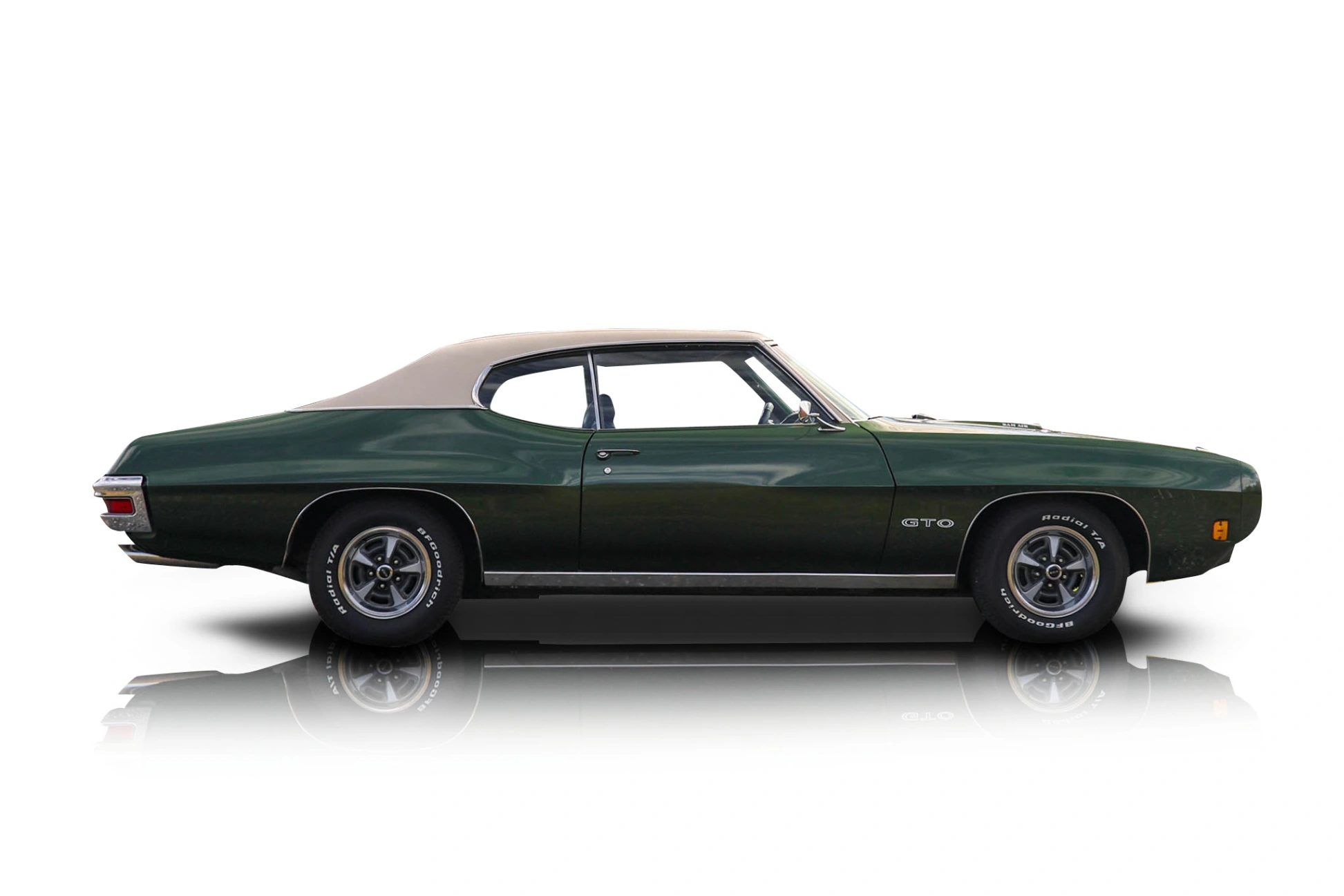 An incredible side shot photo of a Pontiac GTO that you should buy.