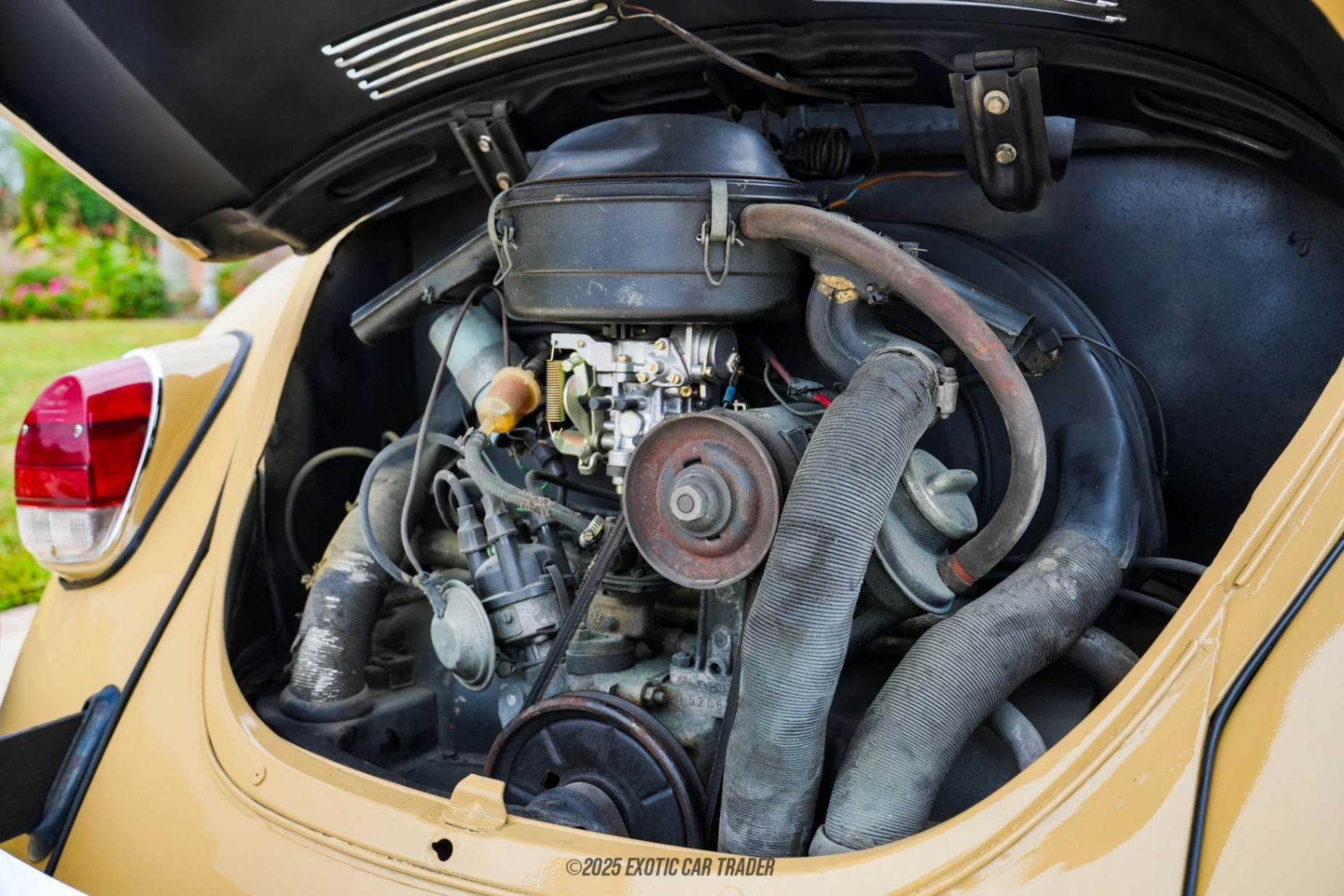 1968 Volkswagen Beetle - Engine Photo