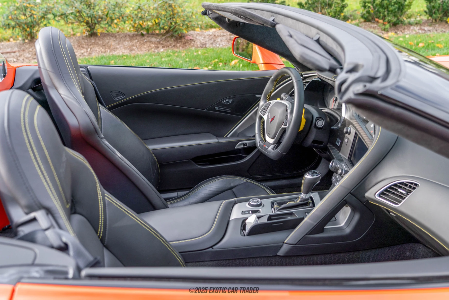 Chevrolet Corvette Chevrolet Corvette - Interior