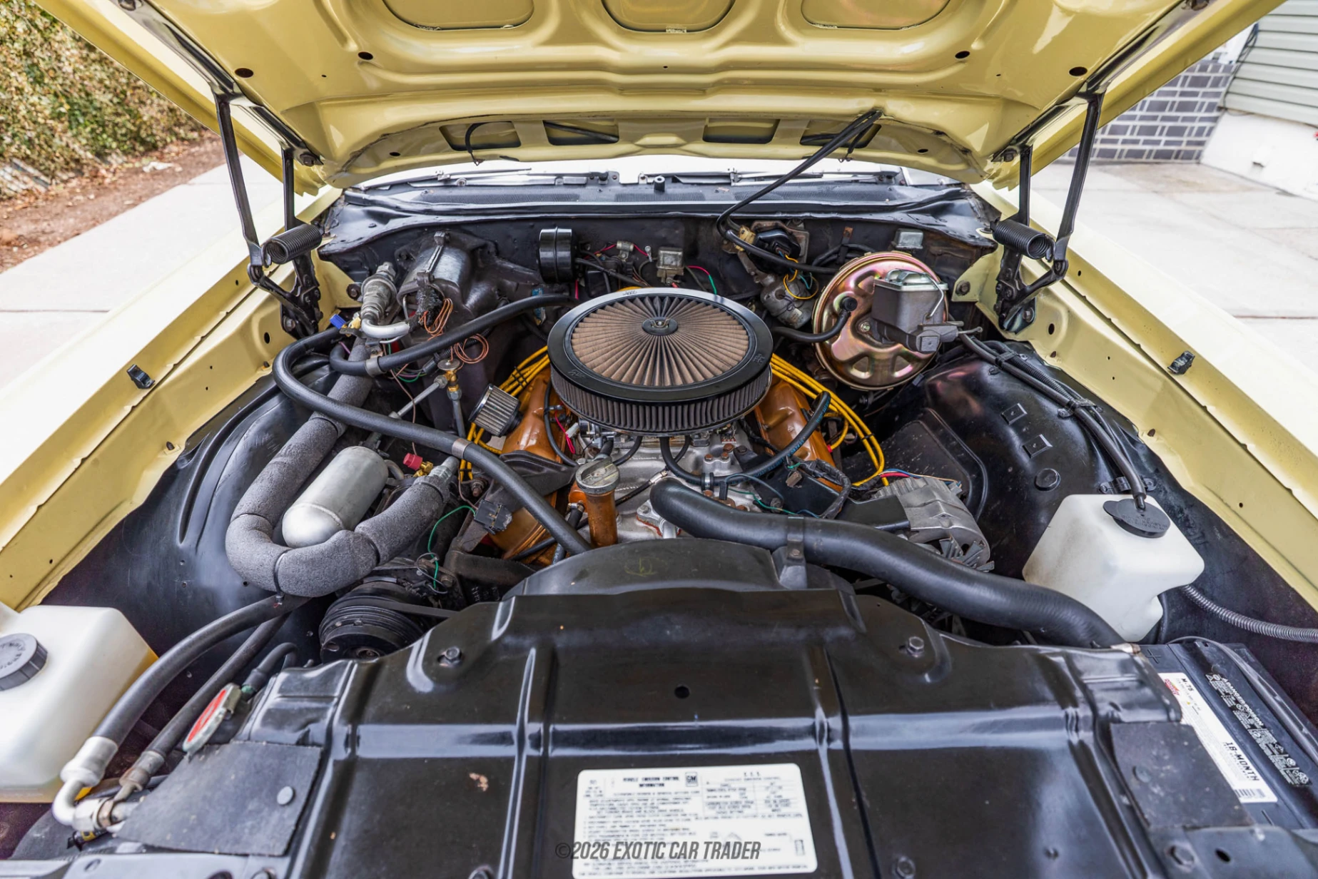 1972 Oldsmobile Cutlass - Engine Photo