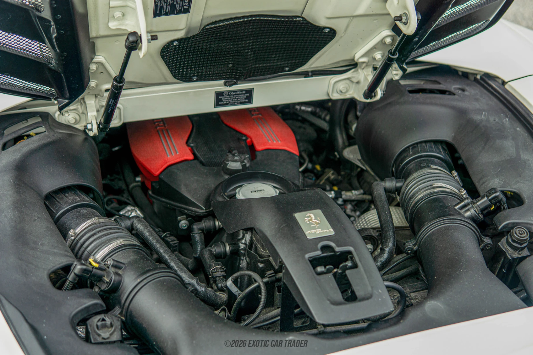 2017 Ferrari 488 Spider - Engine Photo