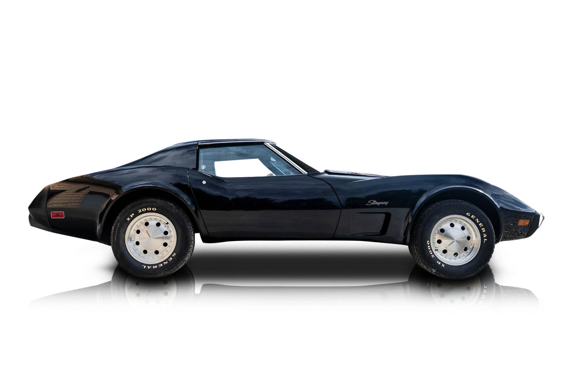 An incredible side shot photo of a Chevrolet Corvette that you should buy.