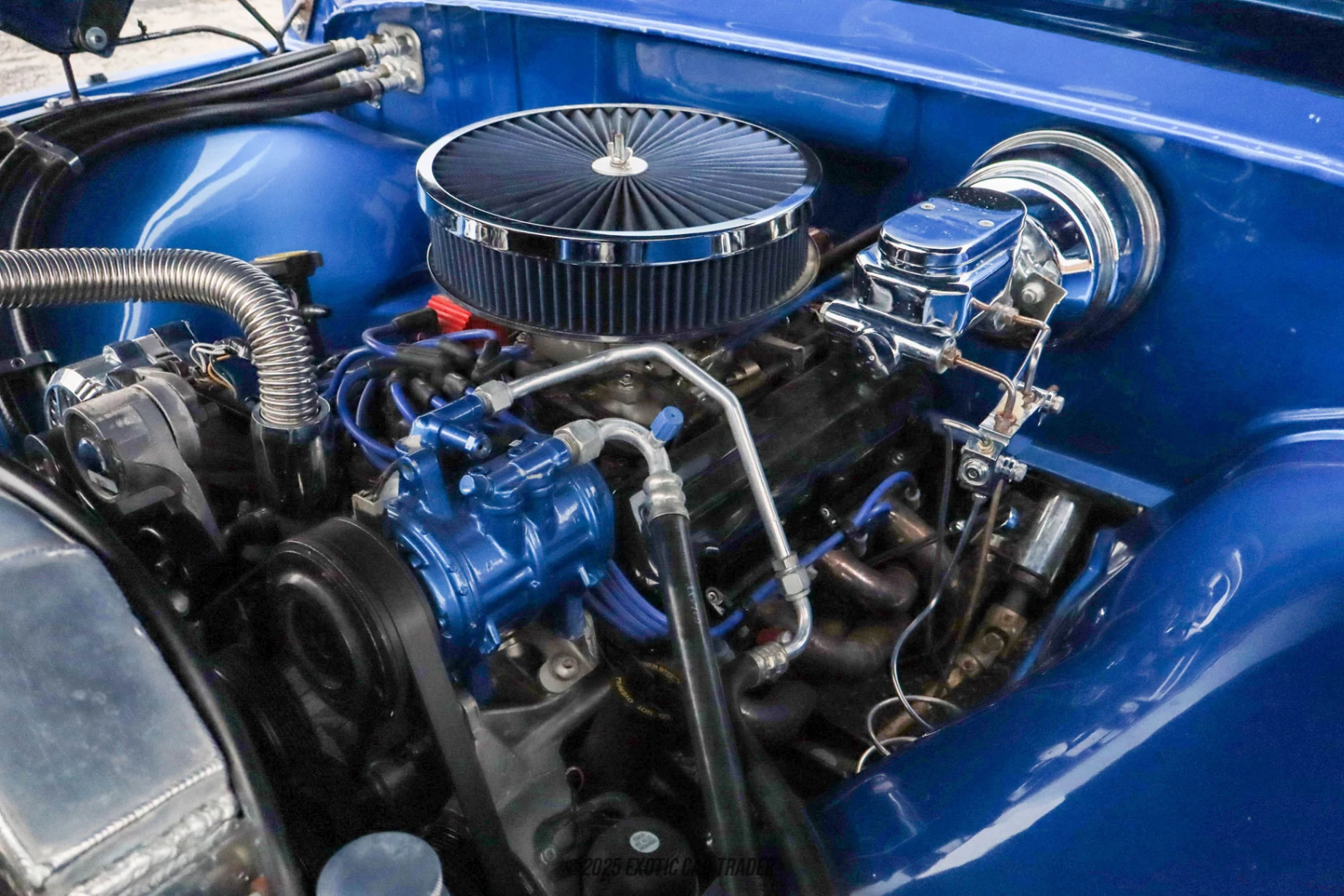 1961 Ford F-100 - Engine Photo