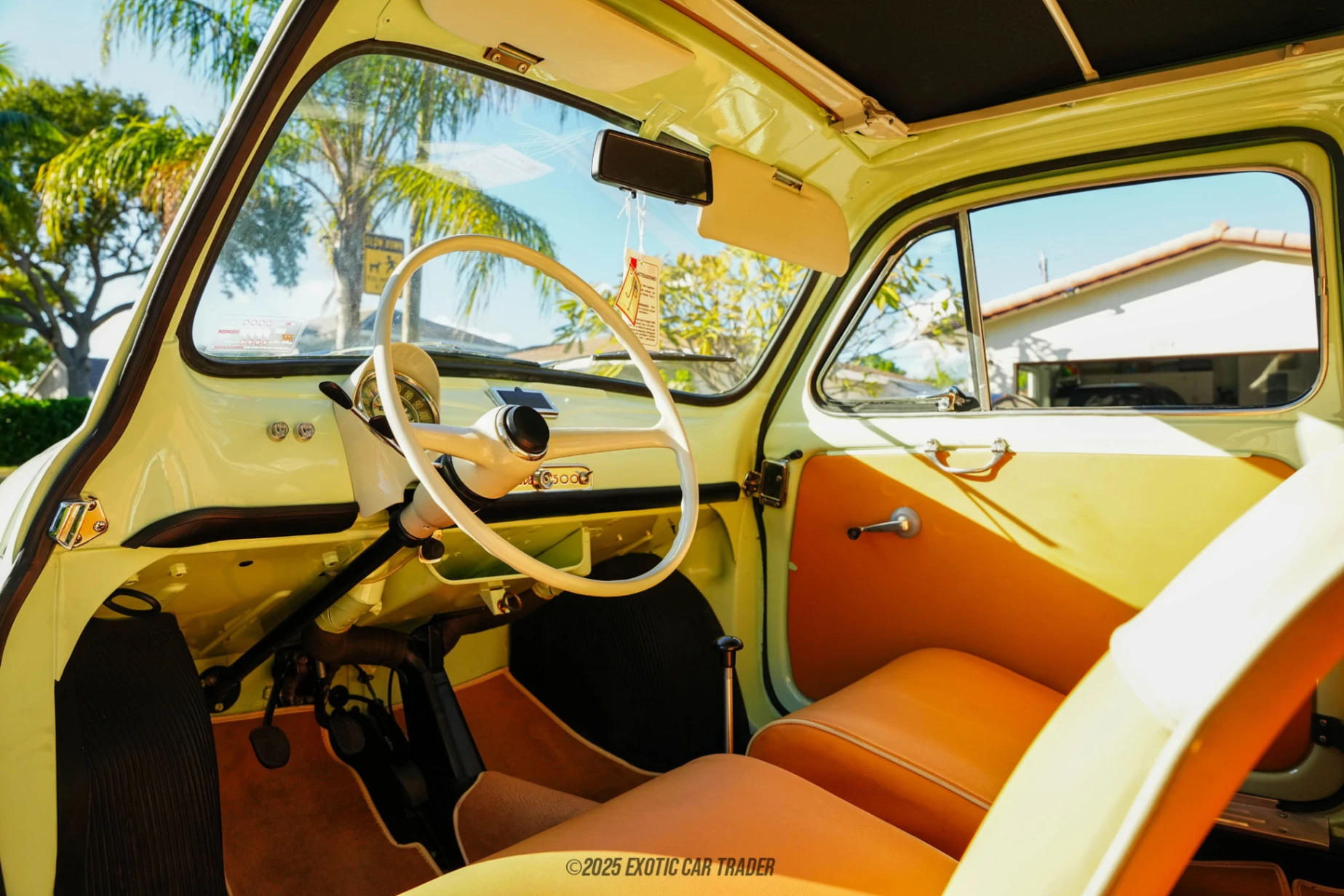 1962 Fiat 500 - Interior Photo