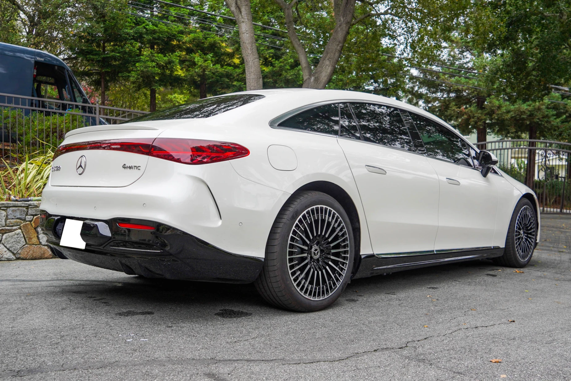 2023 Mercedes-Benz EQS 580 - Engine Photo