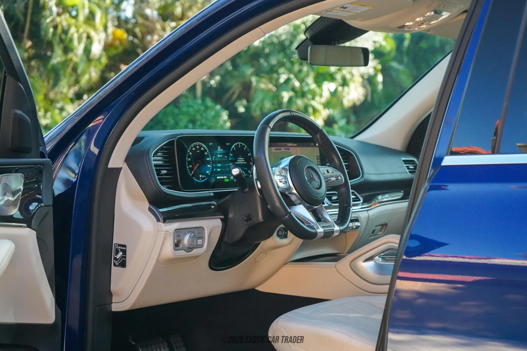 2022 Mercedes-Benz GLE53 AMG - Interior Photo