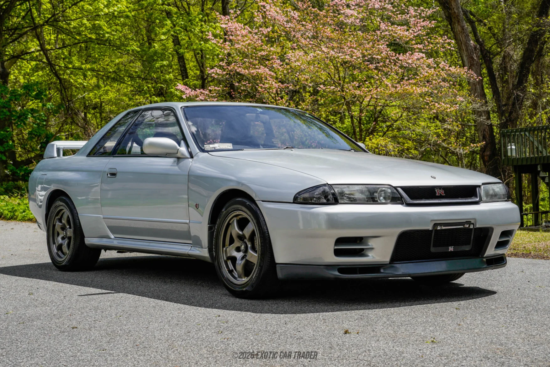 1989 Nissan Skyline - Overview Photo