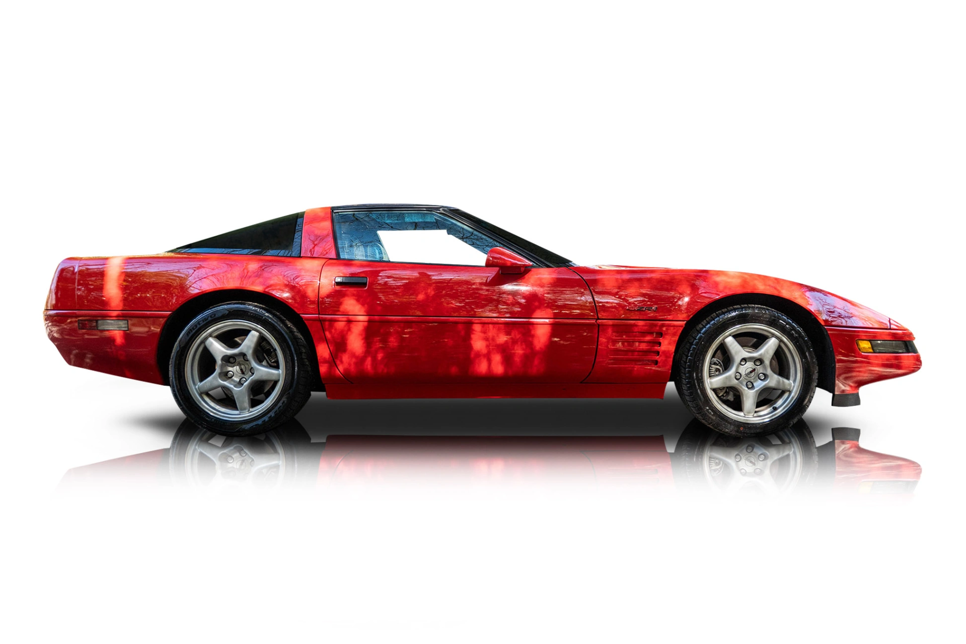 An incredible side shot photo of a Chevrolet Corvette that you should buy.