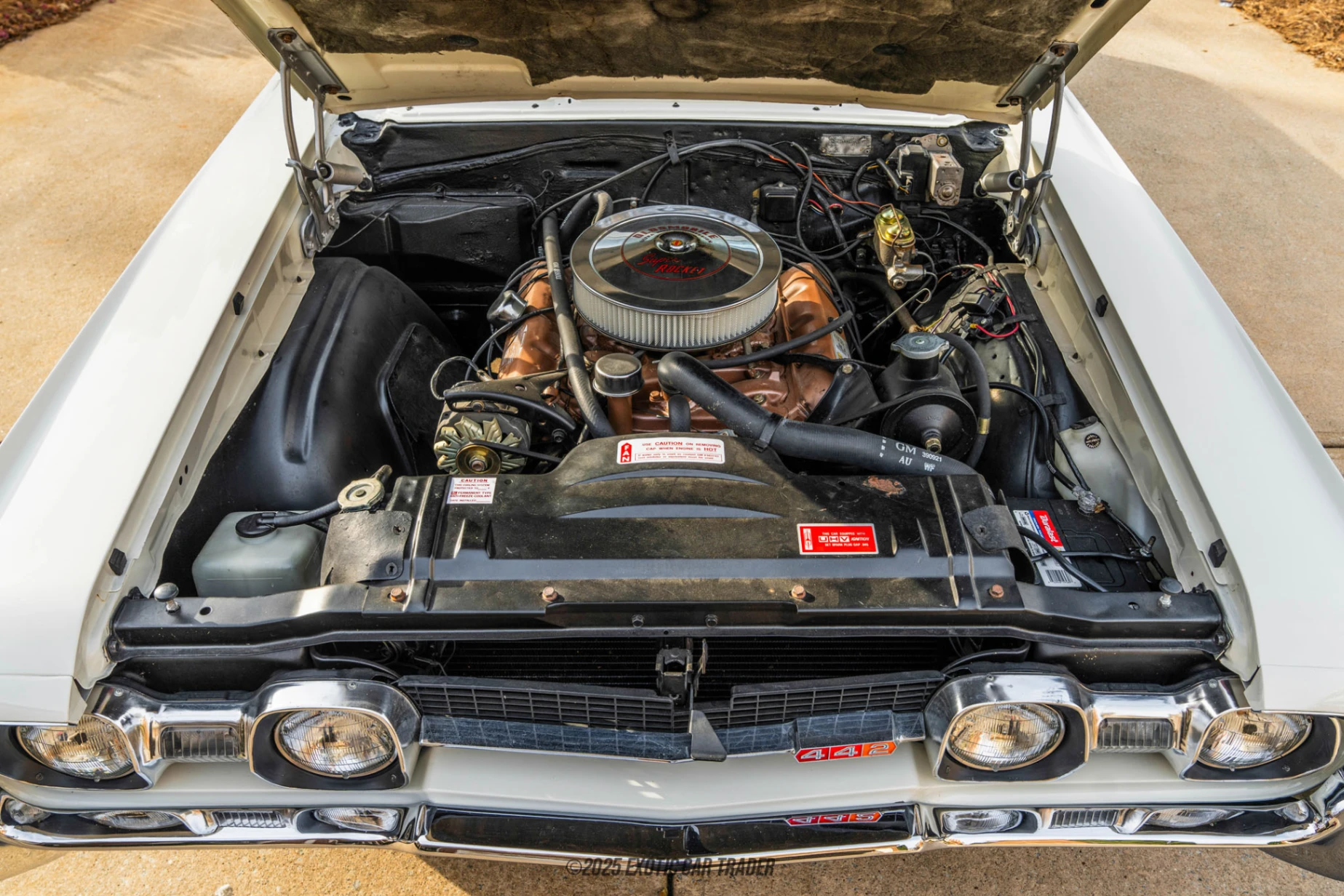 1967 Oldsmobile 442 - Engine Photo