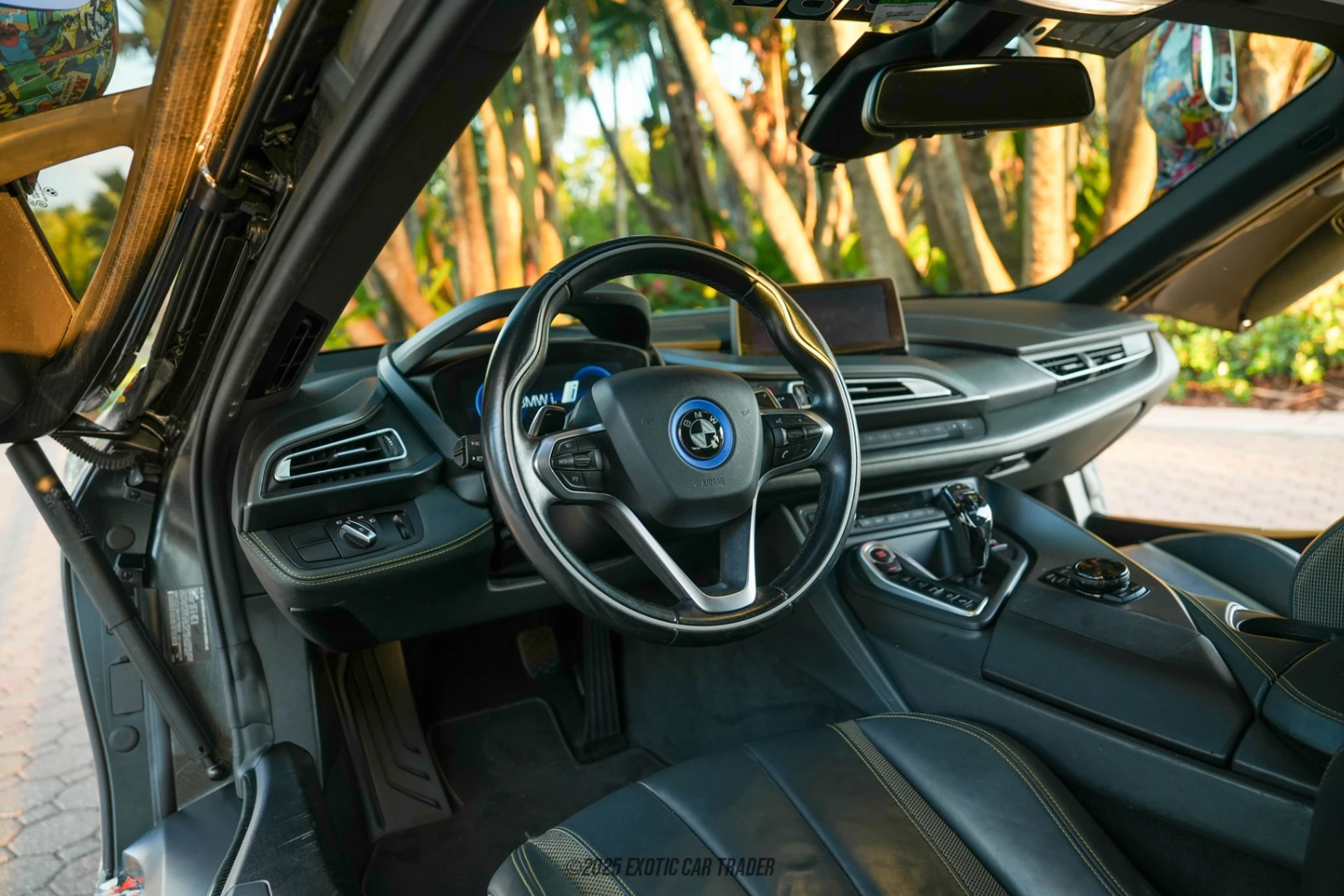 2017 BMW I8 - Interior Photo