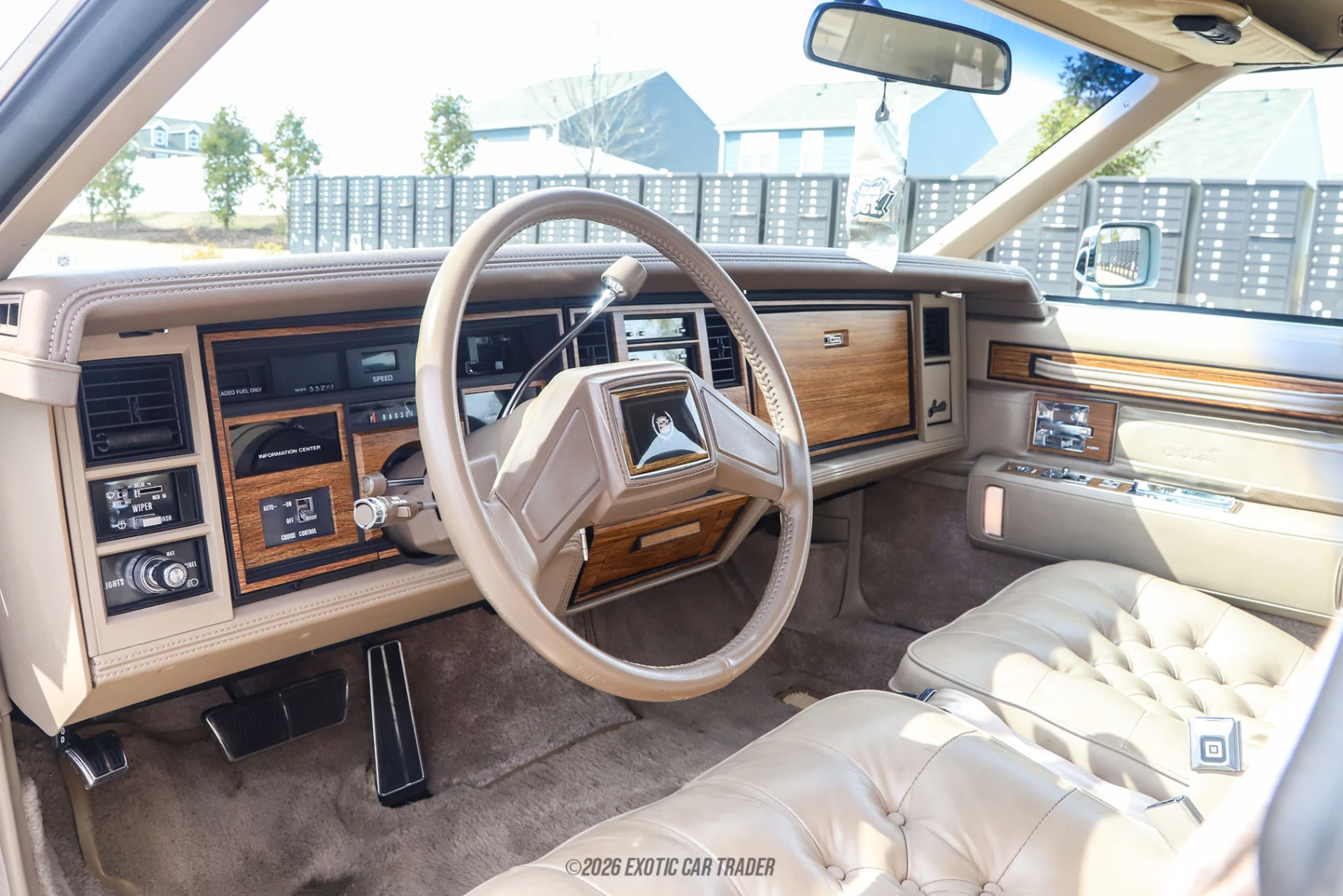 Cadillac Seville Cadillac Seville - Interior