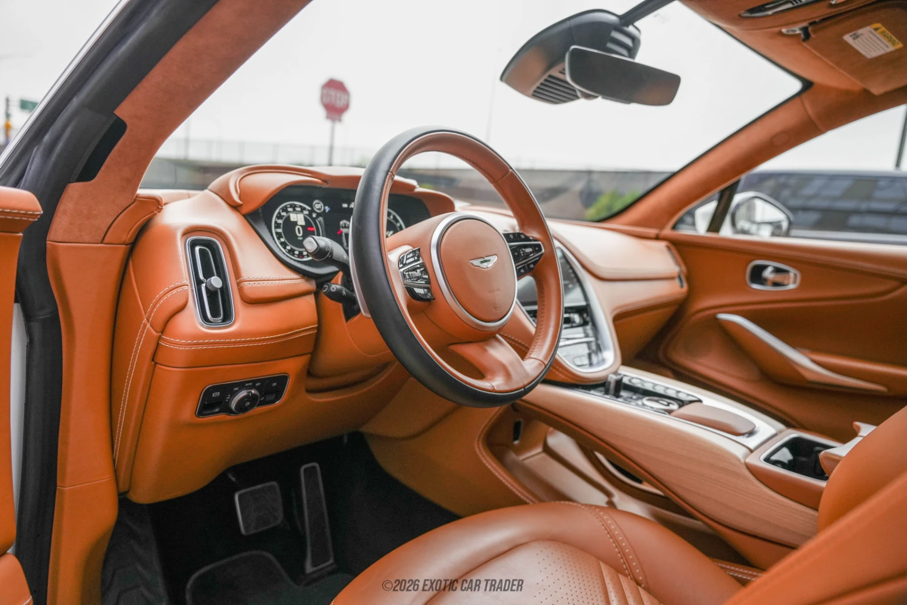 Aston Martin DBX Aston Martin DBX - Interior