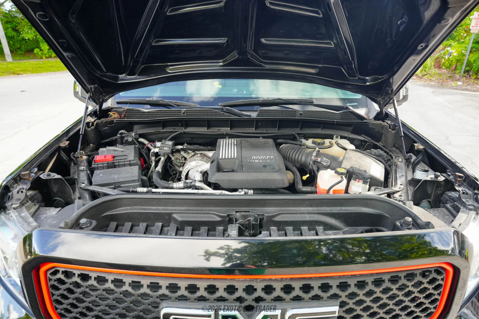2021 GMC Sierra 1500 - Engine Photo