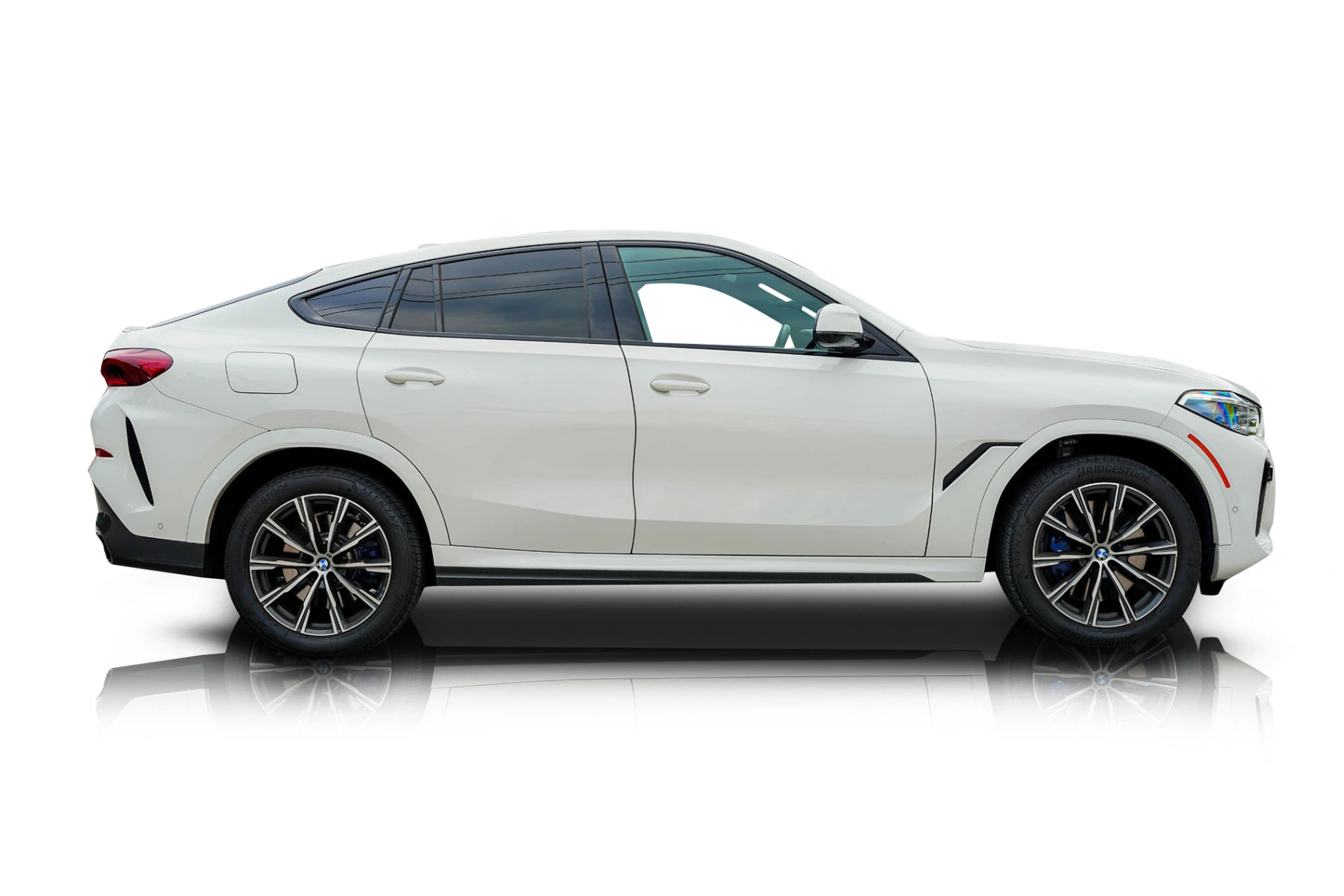 2020 BMW X6 - Passenger side