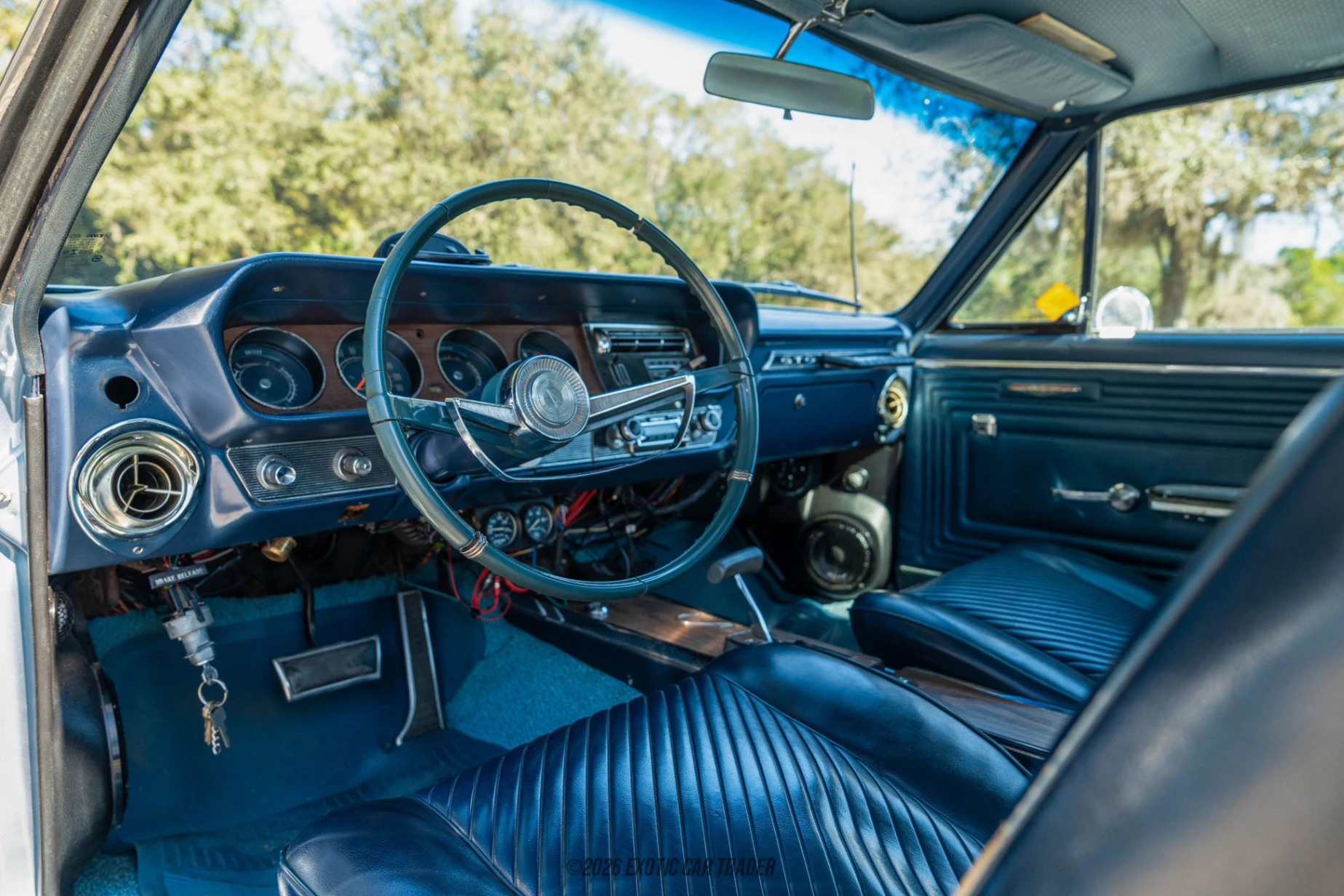 1965 Pontiac LeMans - Interior Photo