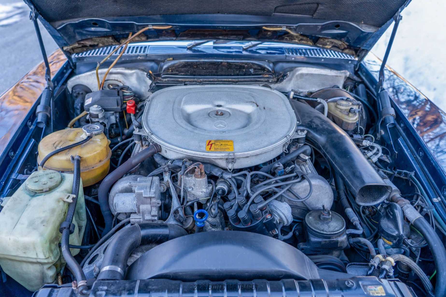 1981 Mercedes-Benz 380SL - Engine Photo