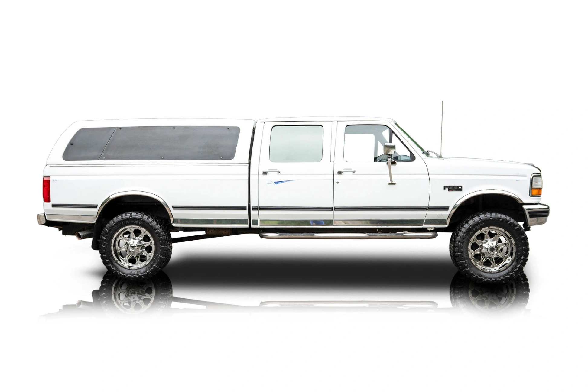 Passenger side photo of 1995 Ford F-350