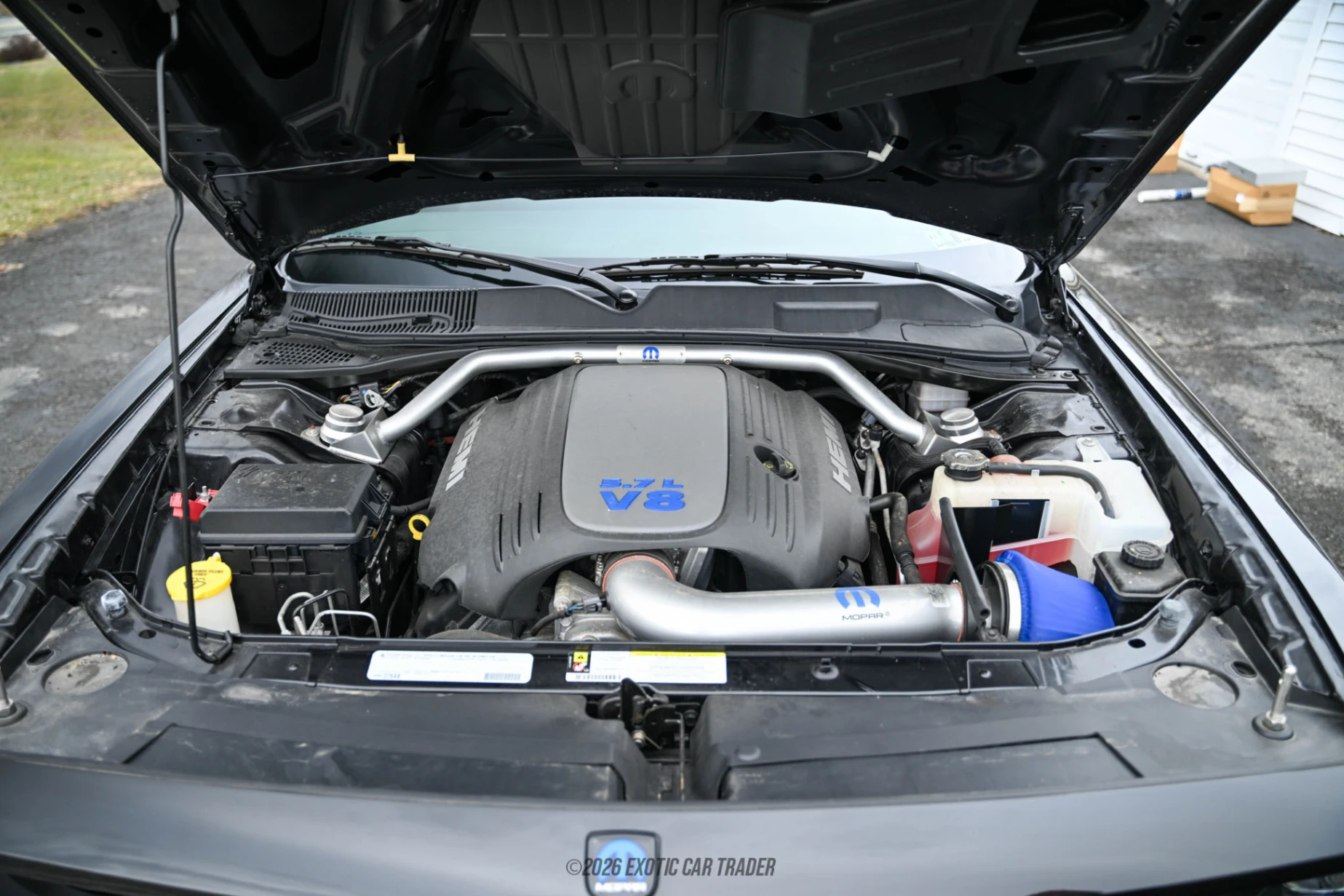 2010 Dodge Challenger - Engine Photo