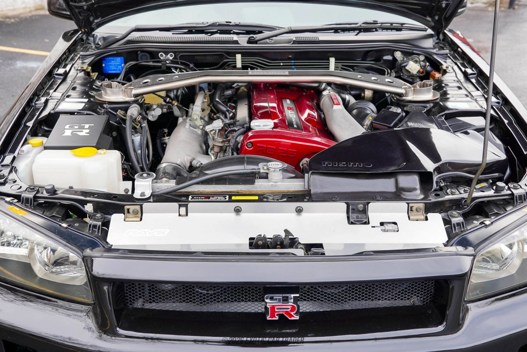 1999 Nissan Skyline - Engine Photo