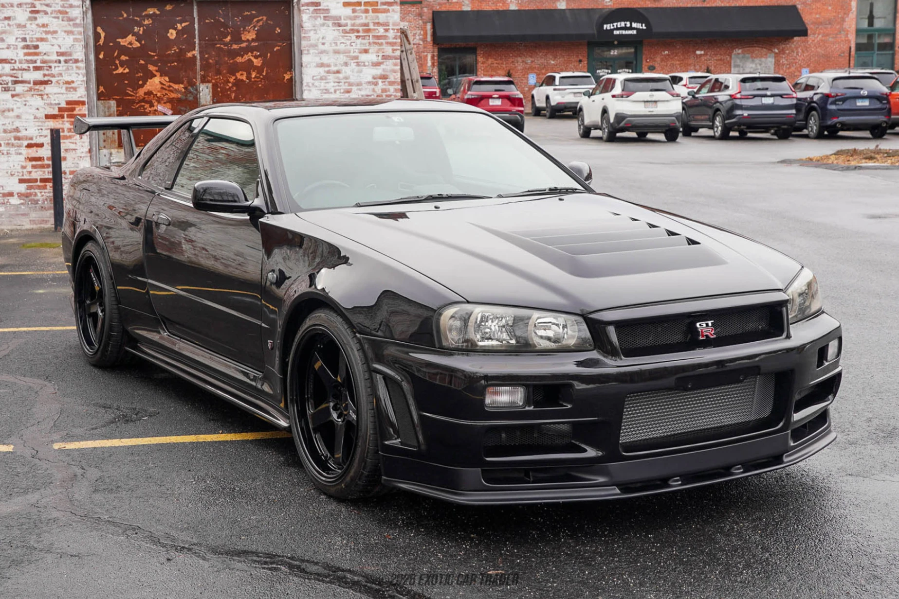 1999 Nissan Skyline - Overview Photo