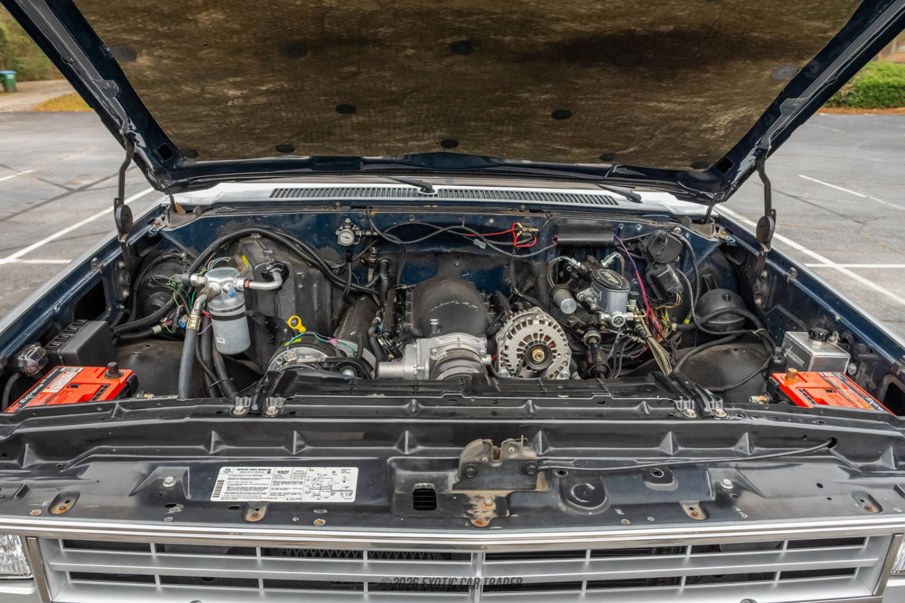 1987 Chevrolet K5 Blazer - Engine Photo