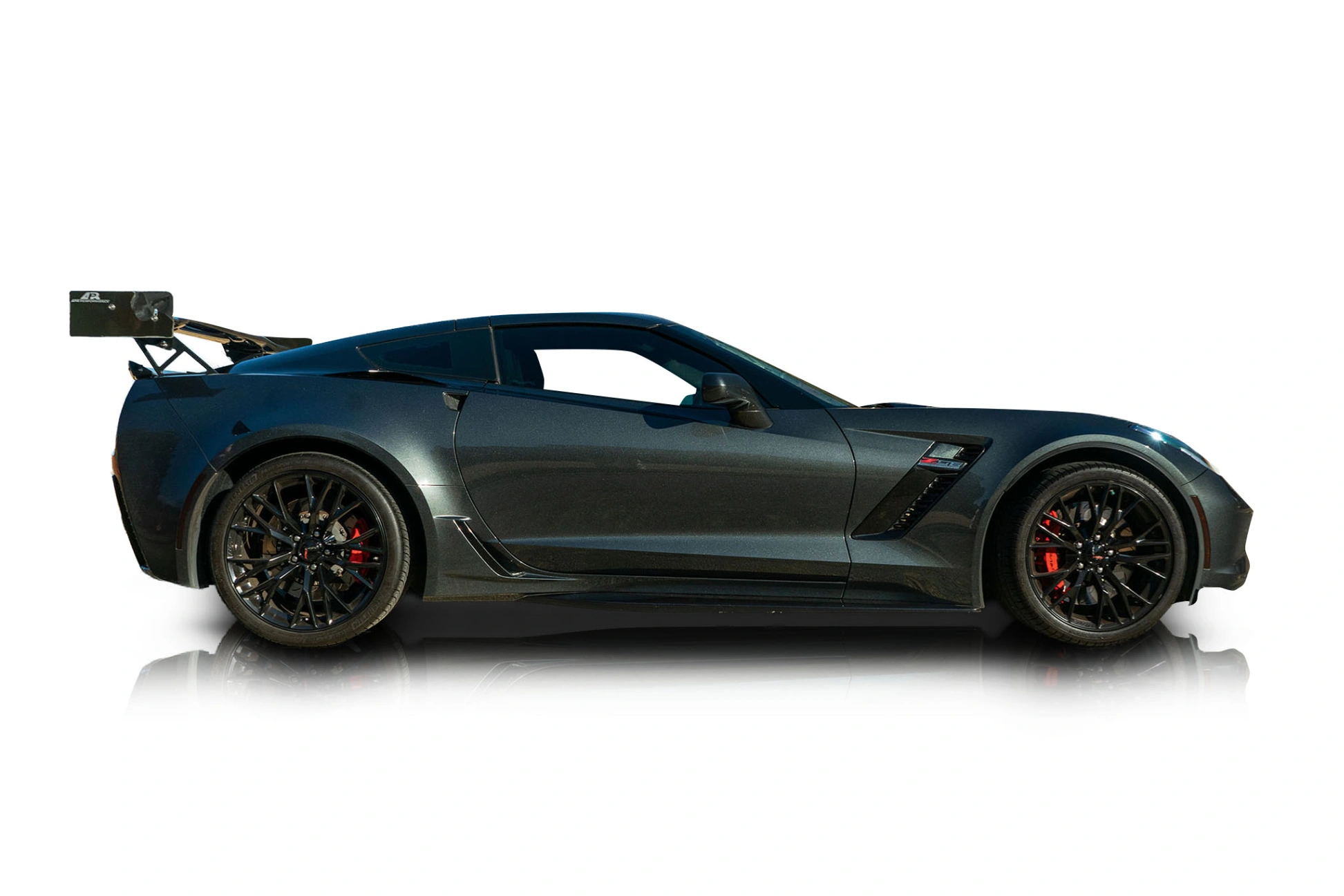 An incredible side shot photo of a Chevrolet Corvette that you should buy.