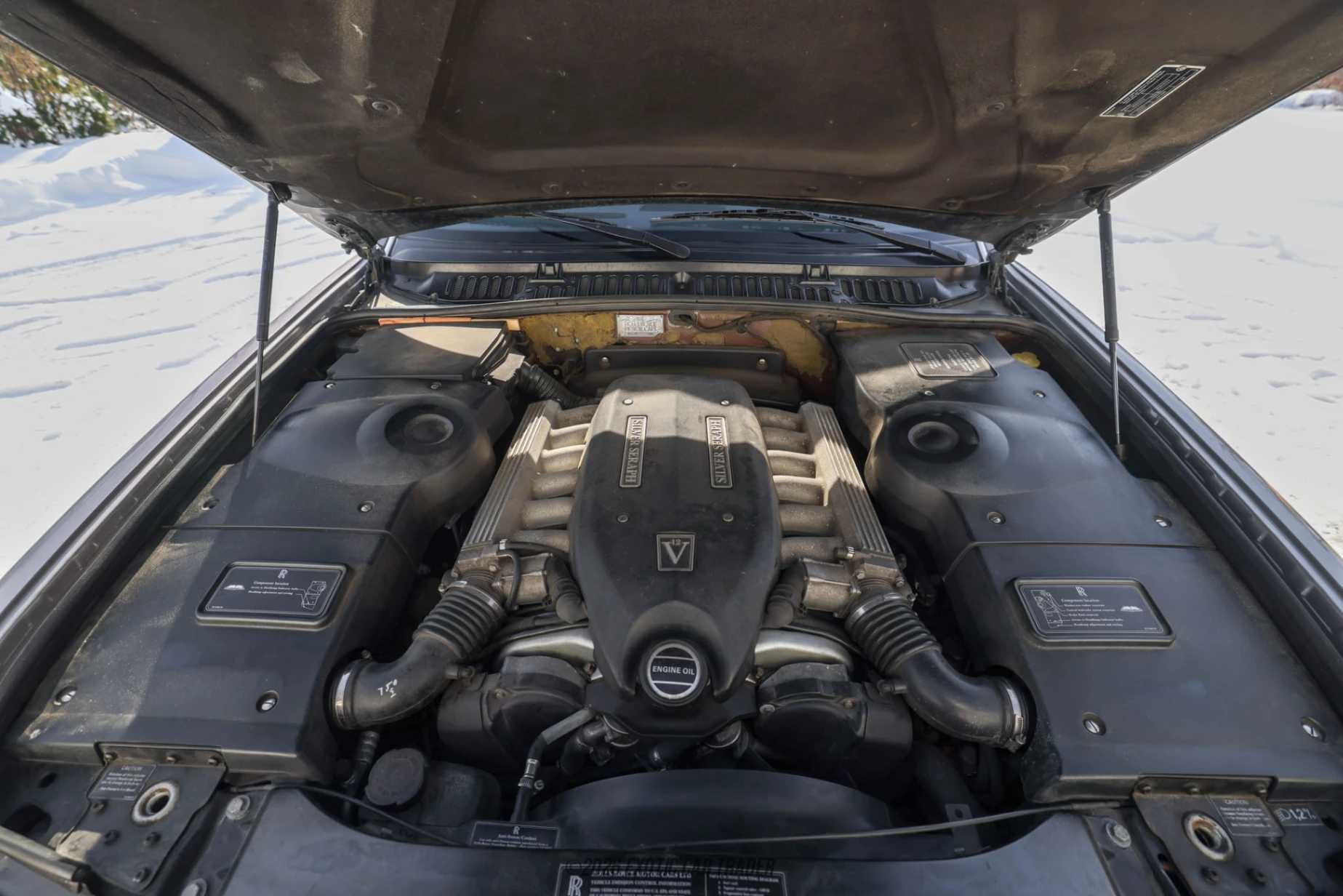 2000 Rolls-Royce Silver Seraph - Engine Photo