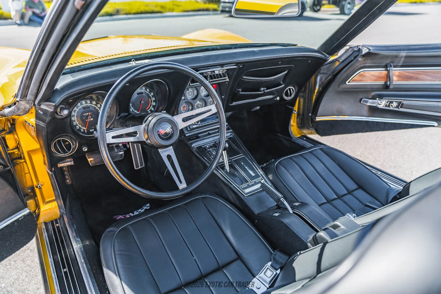 Chevrolet Corvette Chevrolet Corvette - Interior