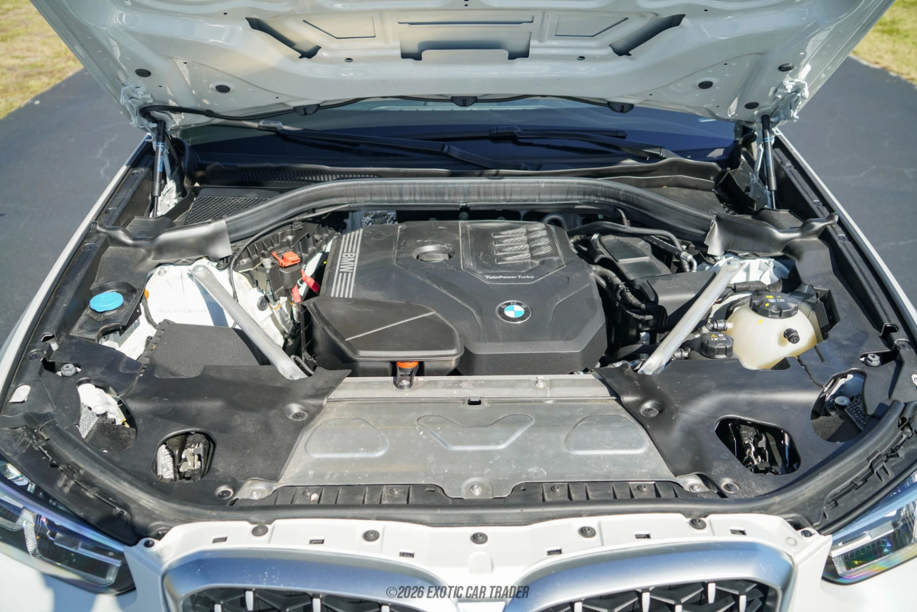 2024 BMW X4 - Engine Photo