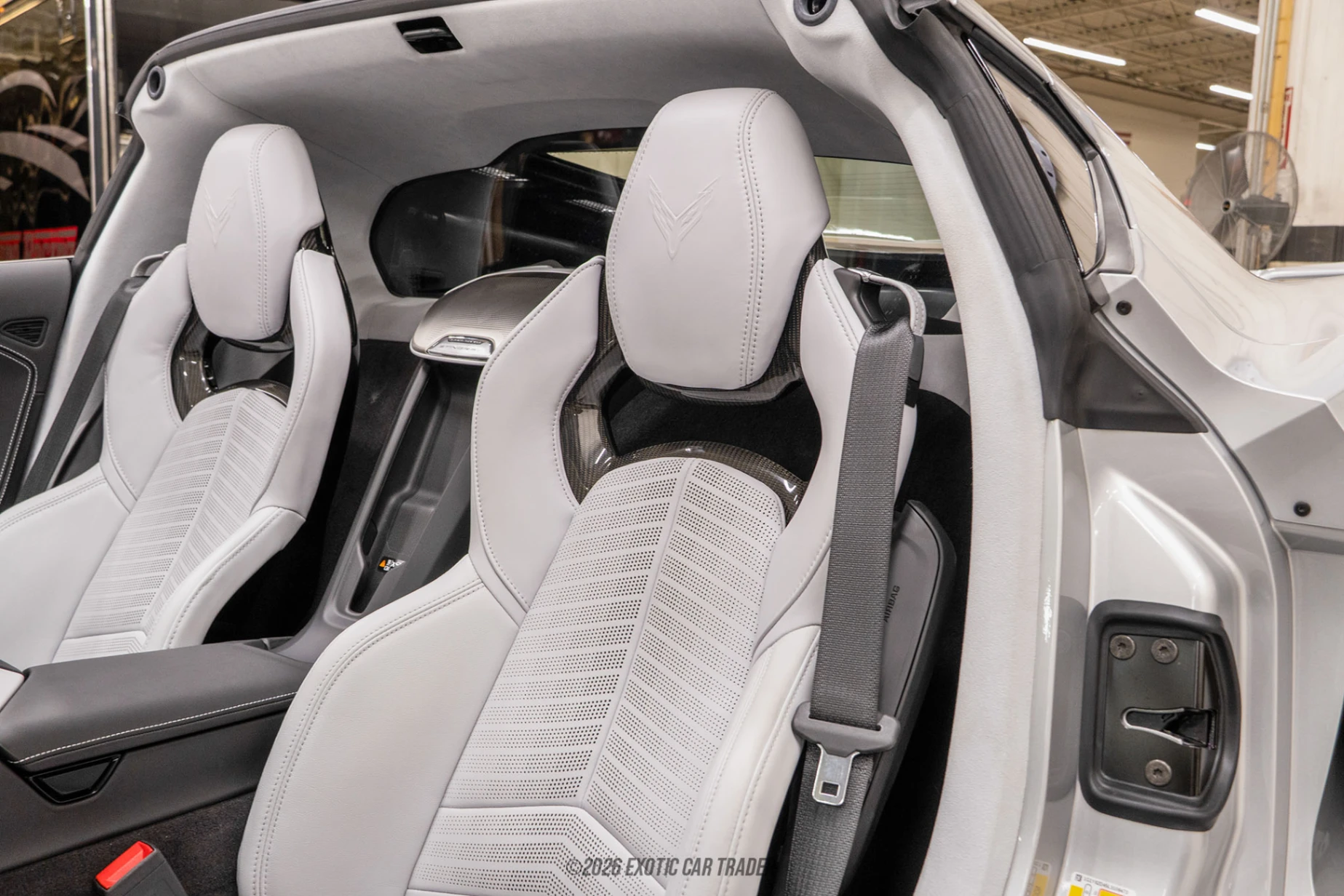 Chevrolet Corvette Chevrolet Corvette - Interior