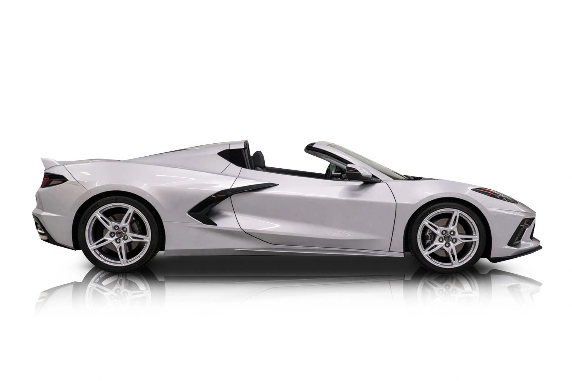 An incredible side shot photo of a Chevrolet Corvette that you should buy.
