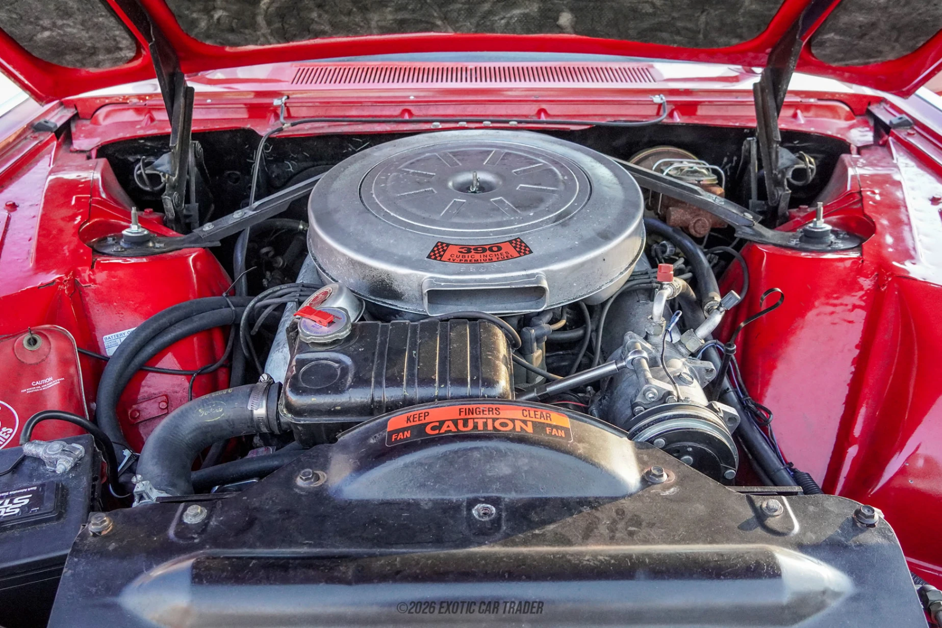 1961 Ford Thunderbird - Engine Photo