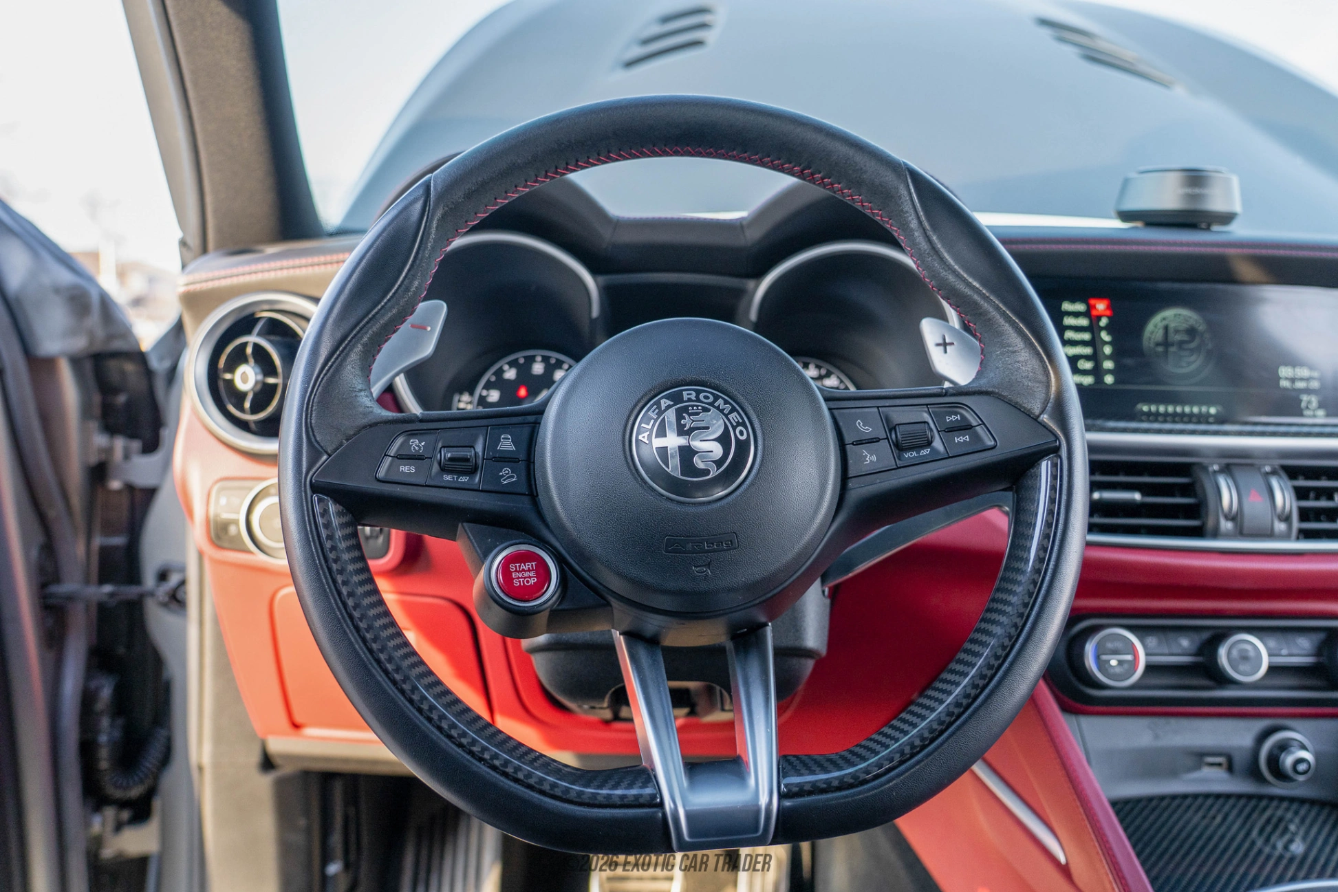 2019 Alfa Romeo Stelvio - Interior Photo