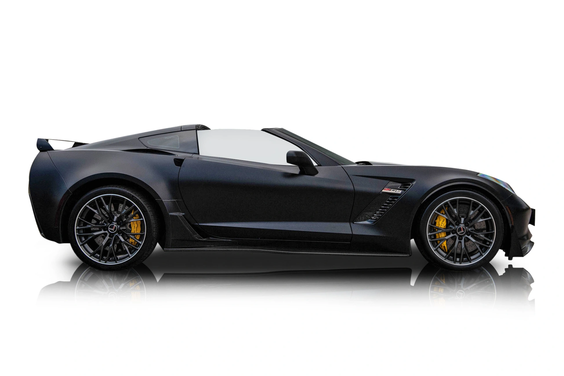 An incredible side shot photo of a Chevrolet Corvette that you should buy.