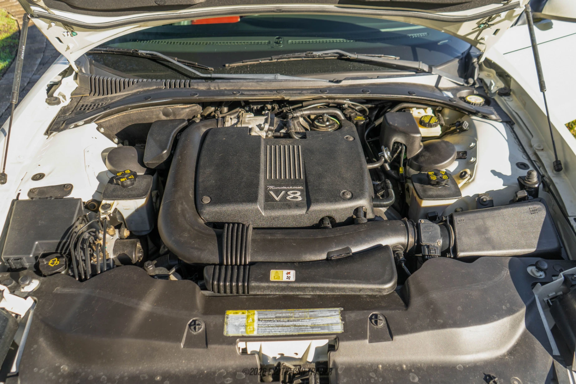 2002 Ford Thunderbird - Engine Photo