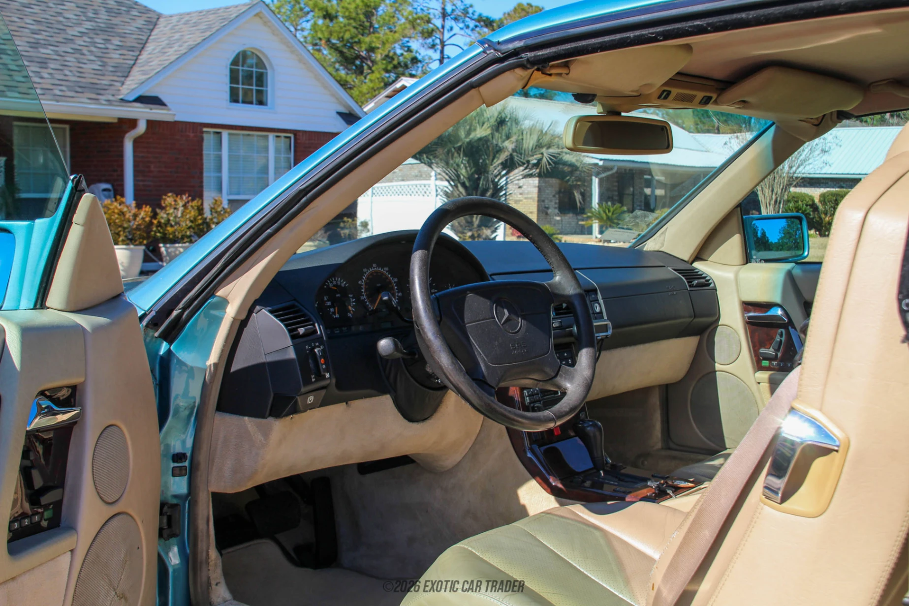 Mercedes-Benz SL320 Mercedes-Benz SL320 - Interior