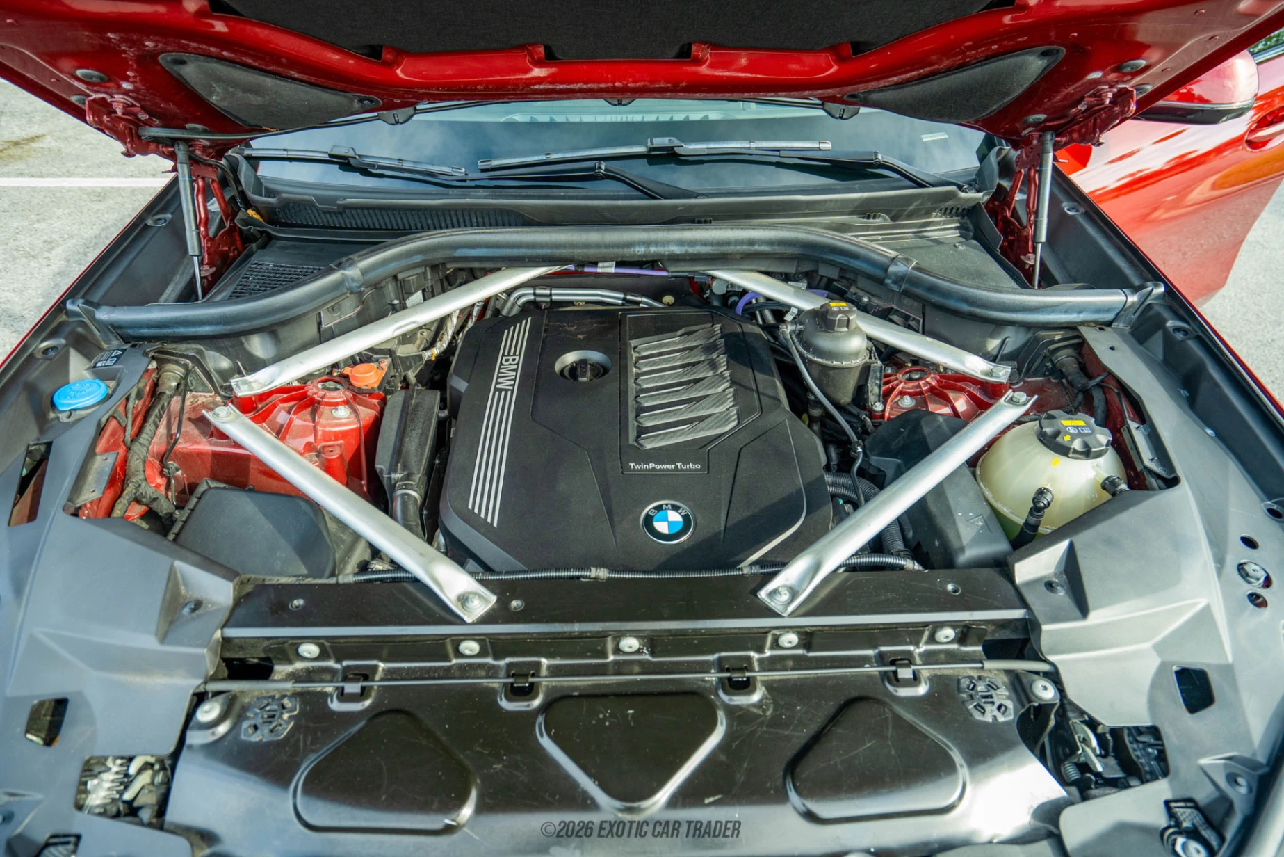 2021 BMW X6 - Engine Photo