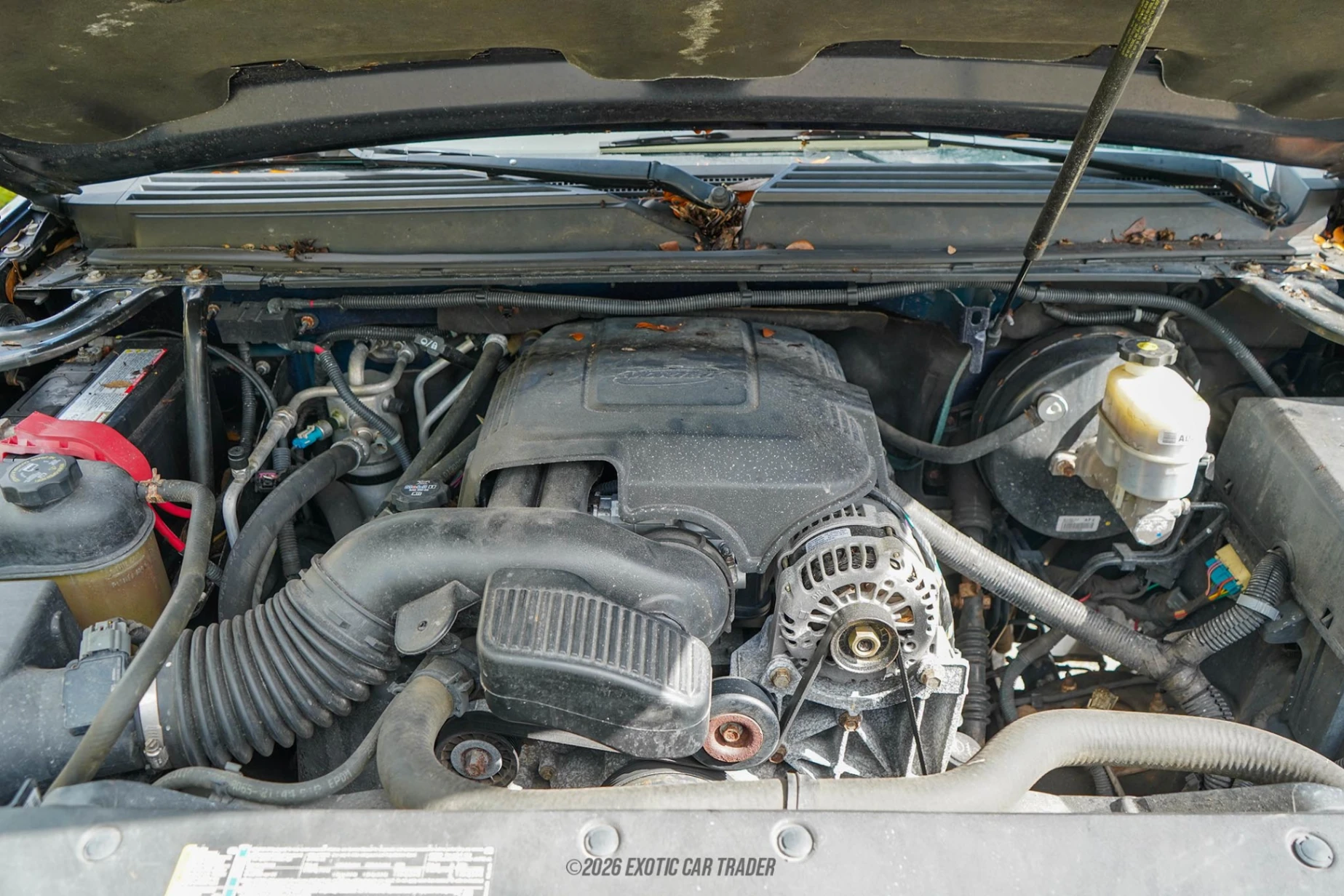 2009 Cadillac Escalade - Engine Photo