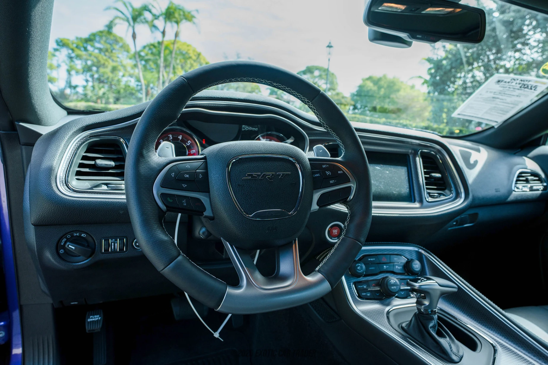Dodge Challenger Dodge Challenger - Interior