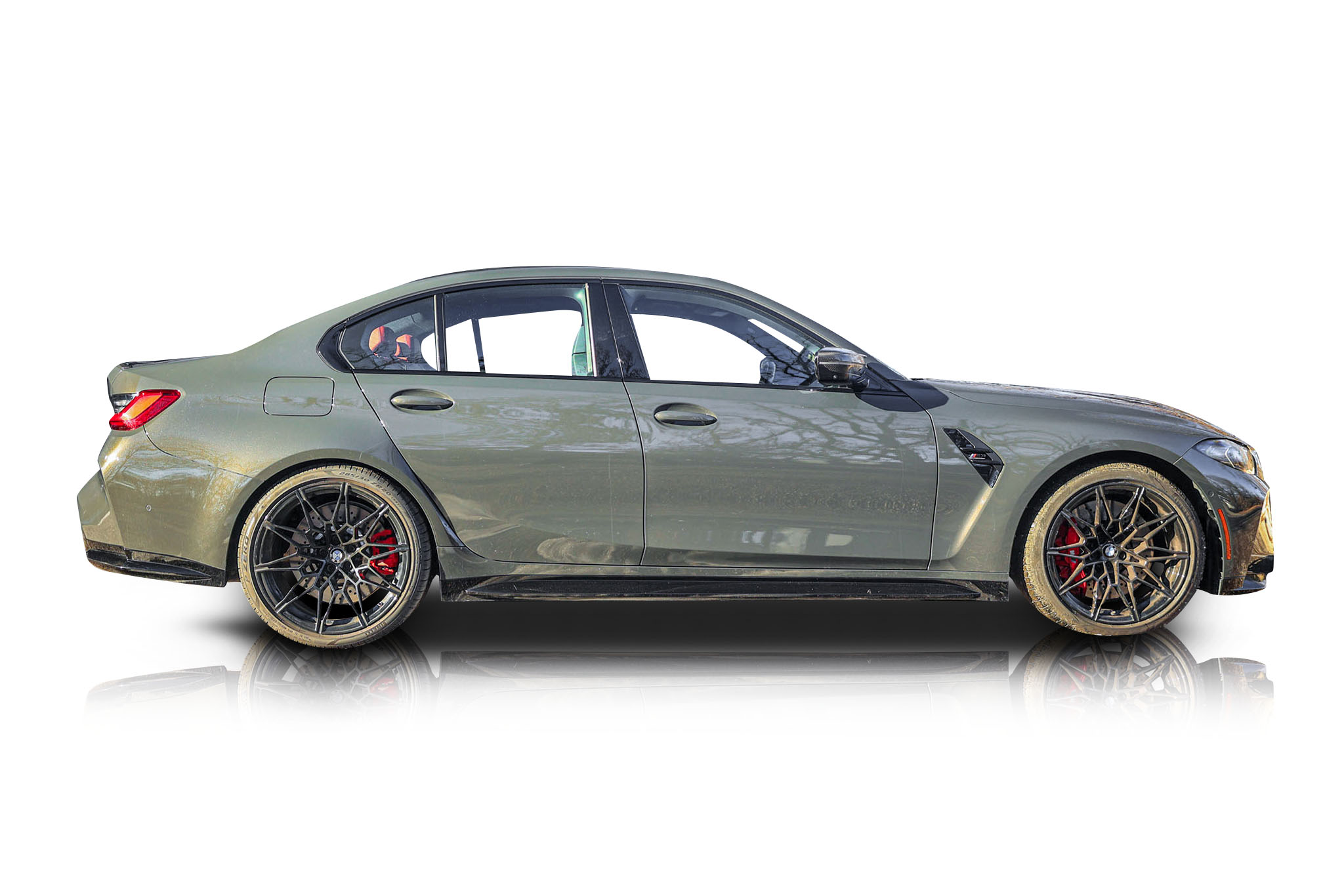 An incredible side shot photo of a BMW M3 that you should buy.