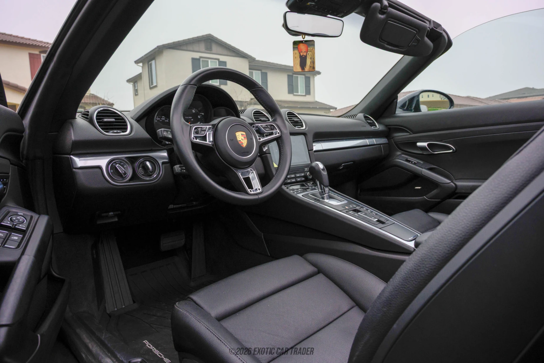 2025 Porsche 718 Boxster - Interior Photo