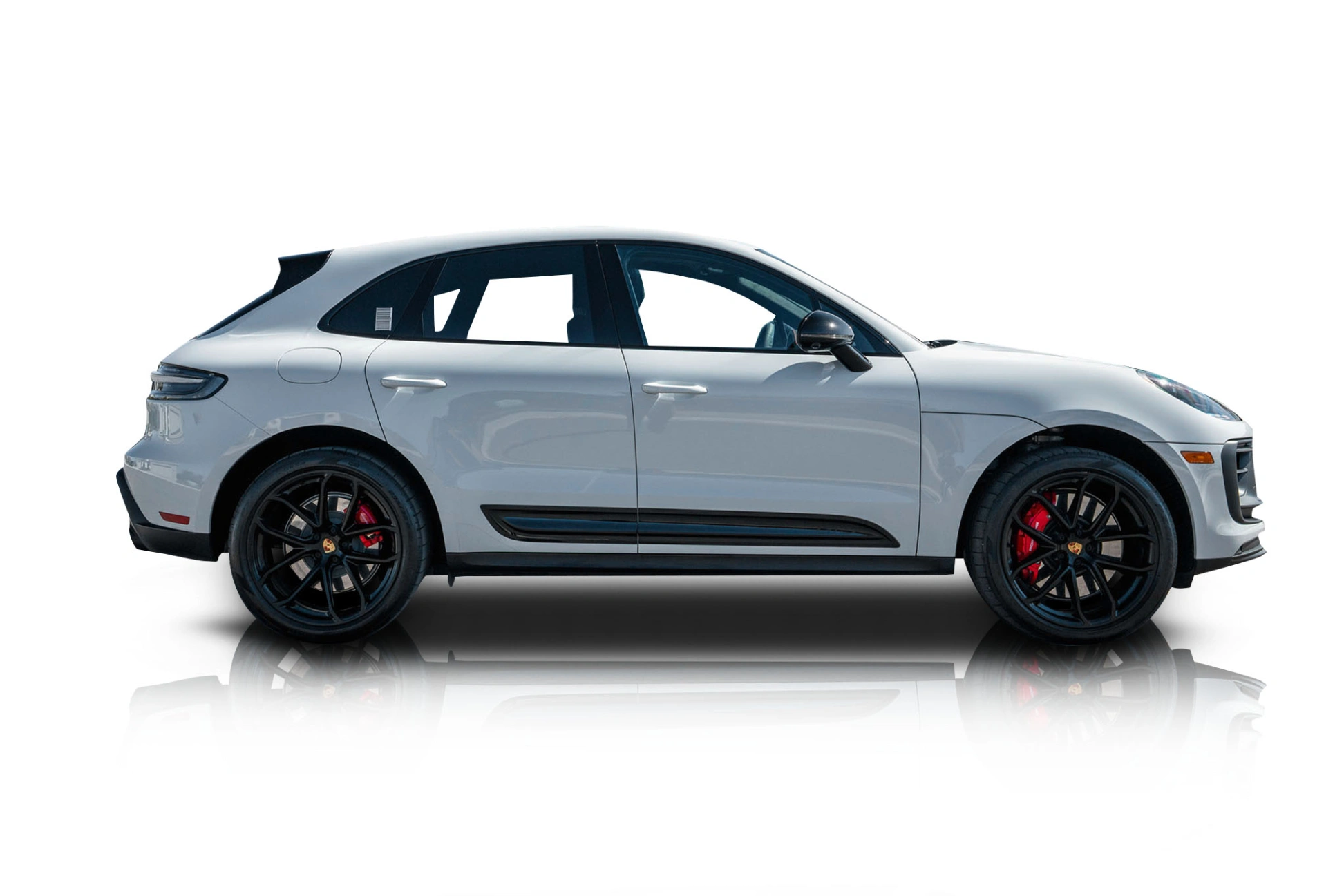 2024 Porsche Macan - Passenger side