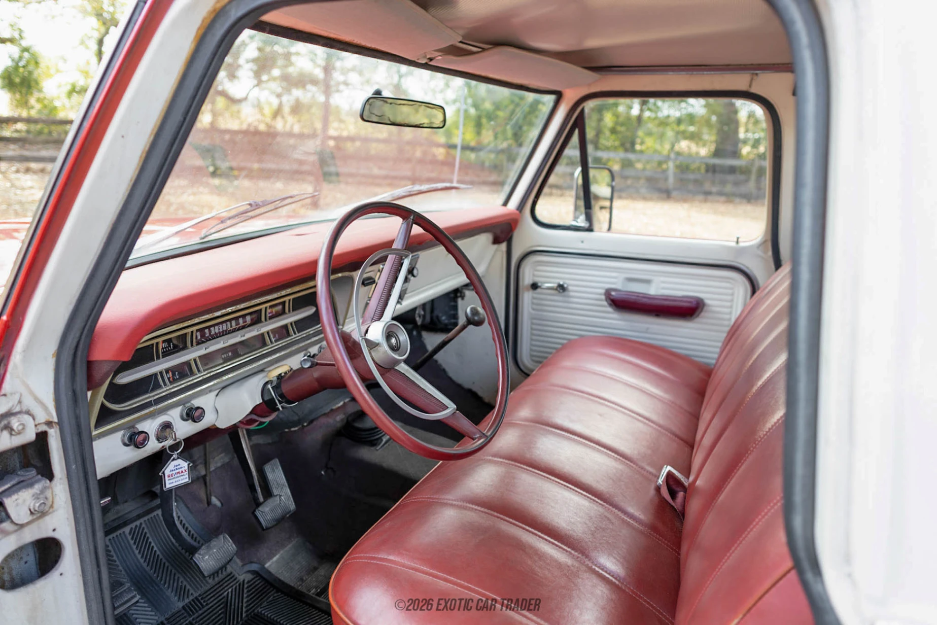 Ford F-250 Ford F-250 - Interior