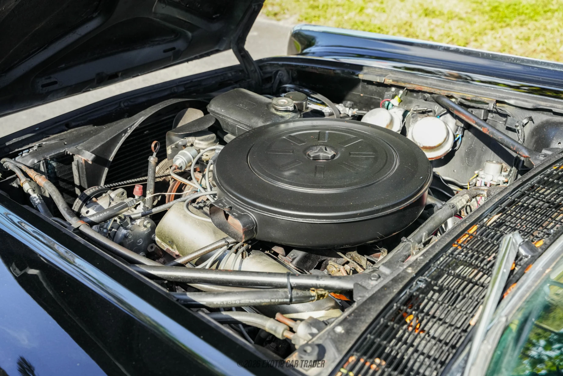 1961 Lincoln Continental - Engine Photo