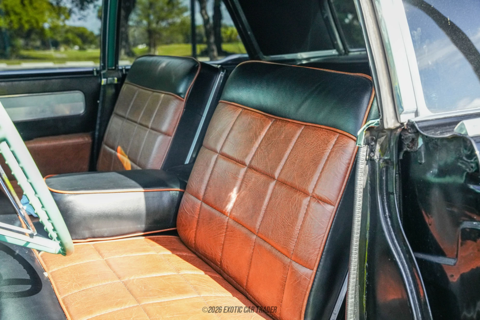 1961 Lincoln Continental - Interior Photo