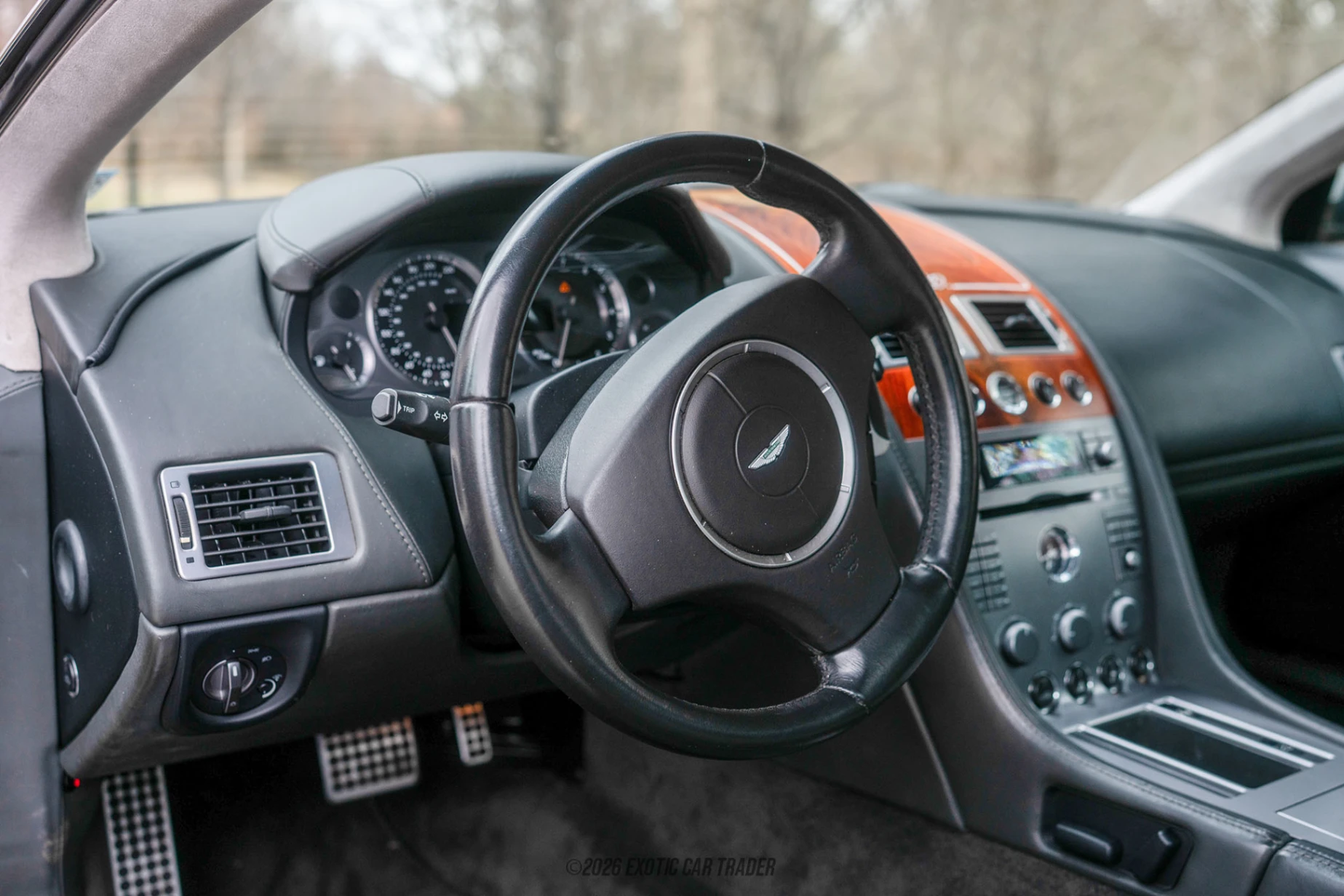 2005 Aston Martin DB9 - Interior Photo