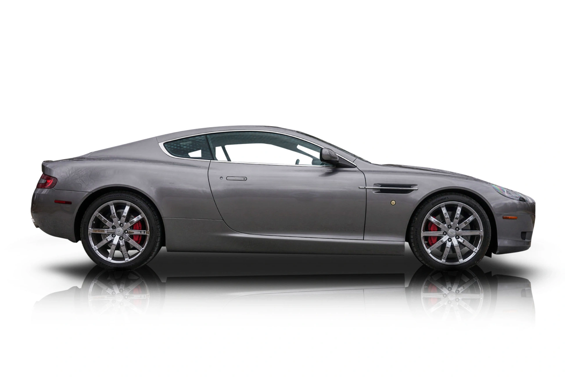 2005 Aston Martin DB9 - Passenger side