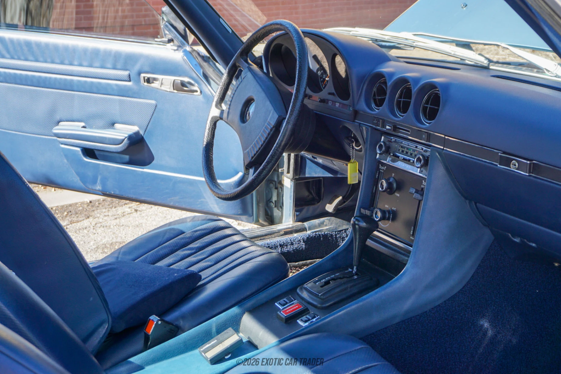 1976 Mercedes-Benz 450SL - Interior Photo